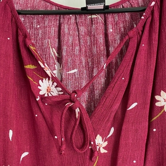 Torrid Babydoll Floral Daisy Blouse Top, Size: 2X - Picture 5 of 9